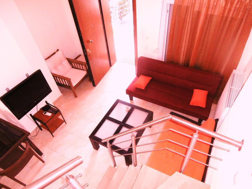 Dimitrios Apartments Sotirítsa Екстериор снимка