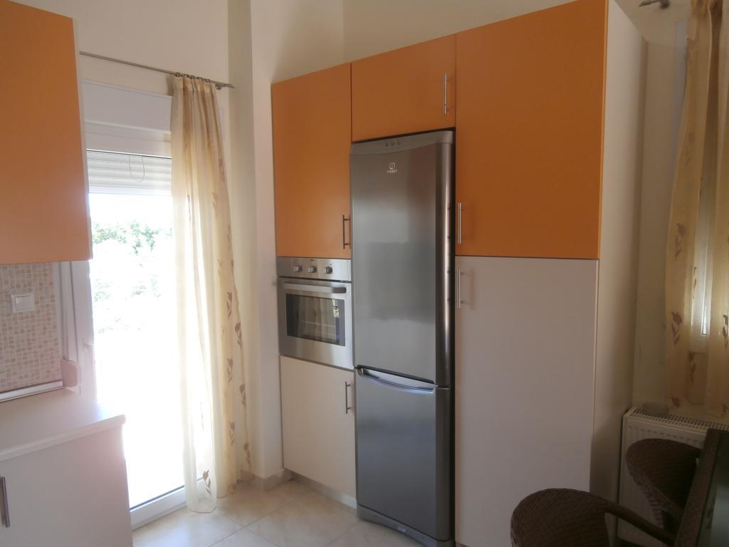Dimitrios Apartments Sotirítsa Екстериор снимка