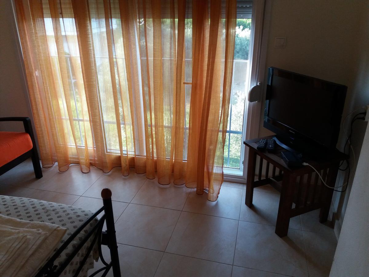 Dimitrios Apartments Sotirítsa Екстериор снимка