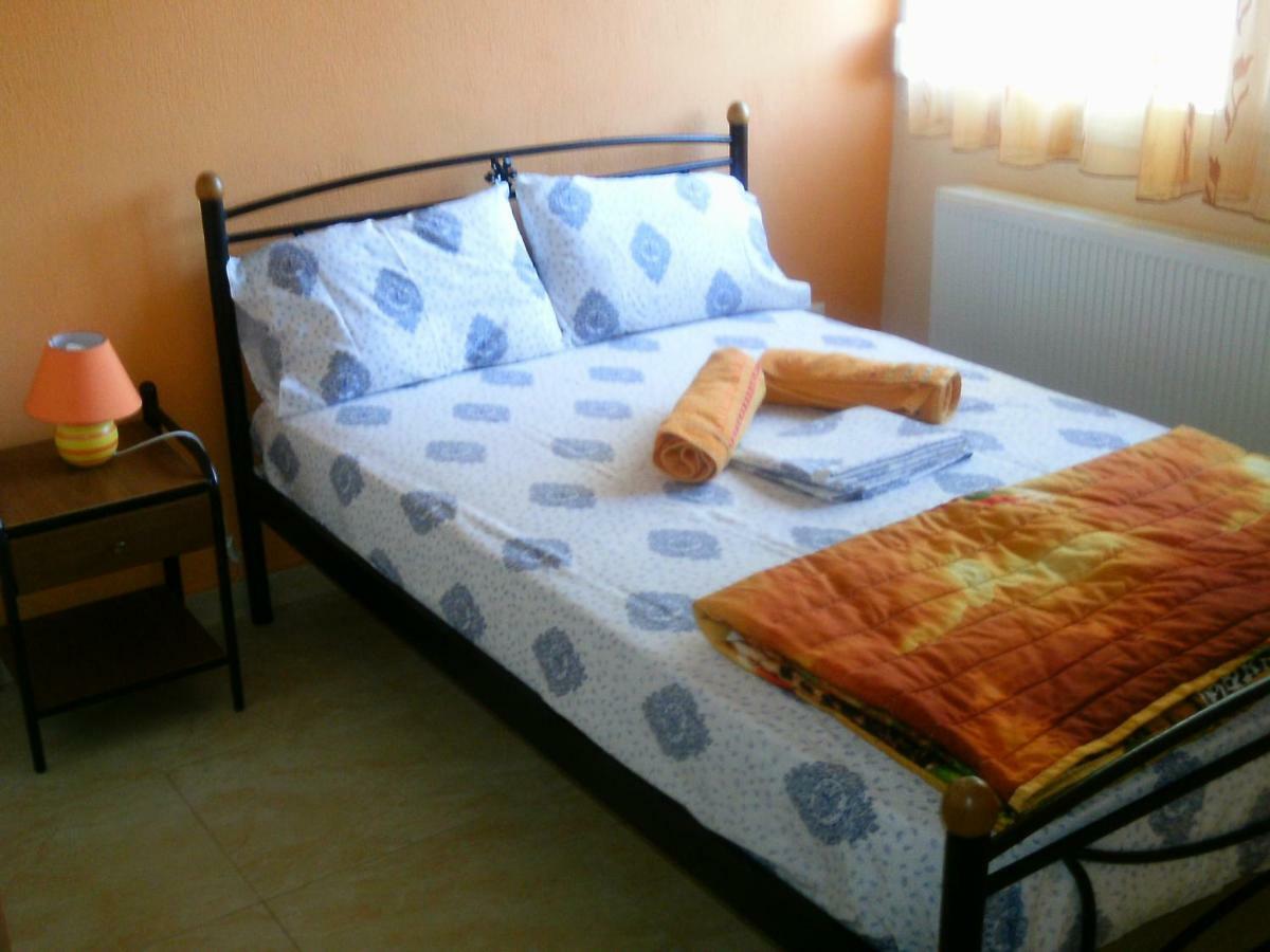 Dimitrios Apartments Sotirítsa Екстериор снимка